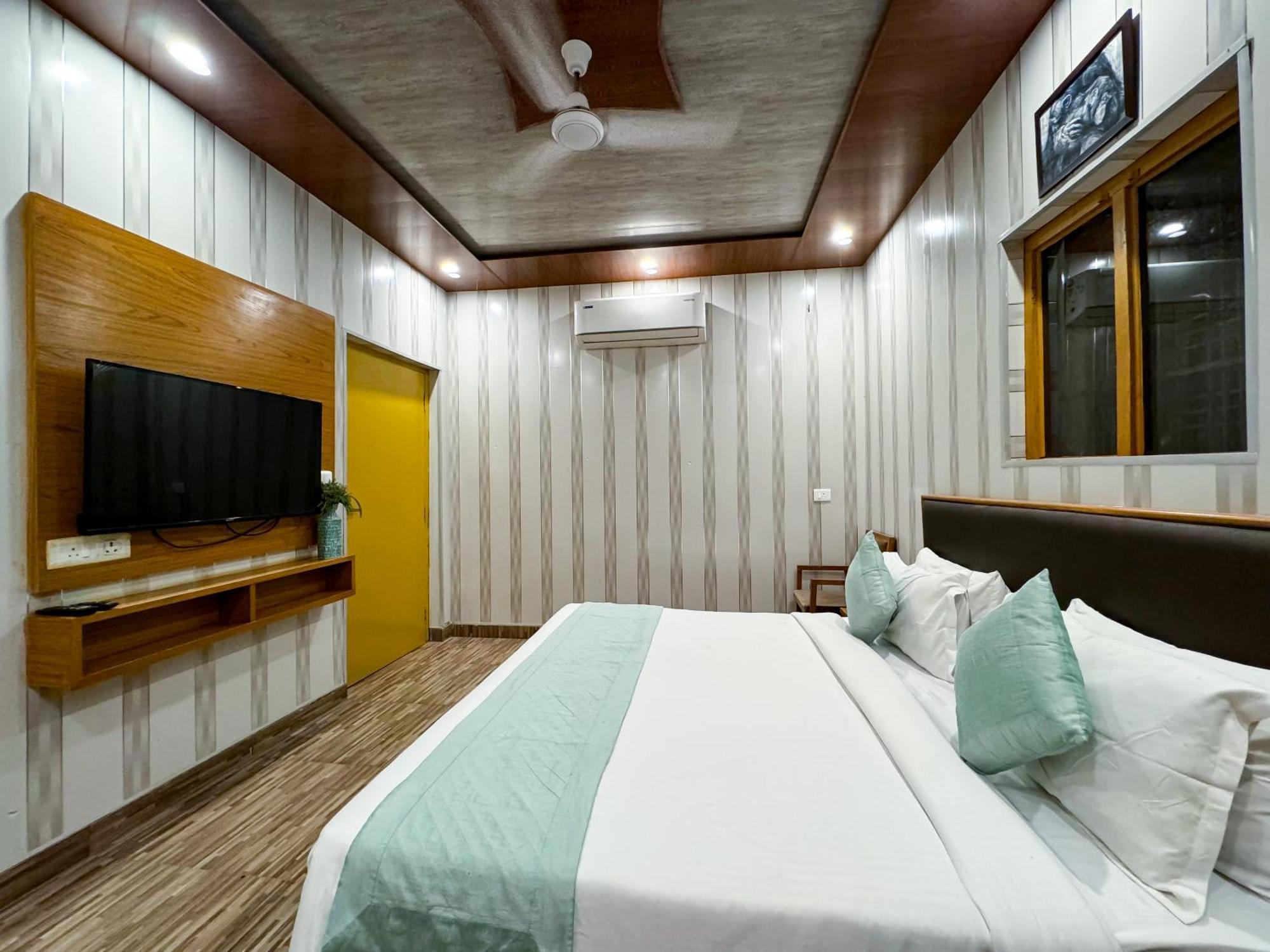 The White Oak Corbett Spa & Resort Rāmnagar Exterior foto