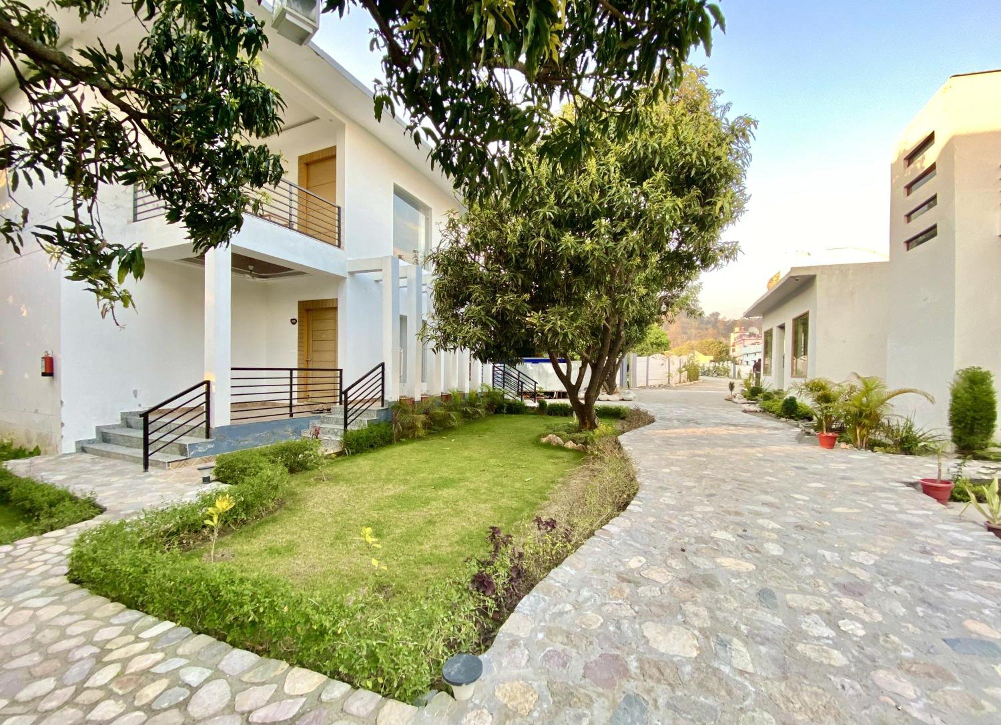 The White Oak Corbett Spa & Resort Rāmnagar Exterior foto