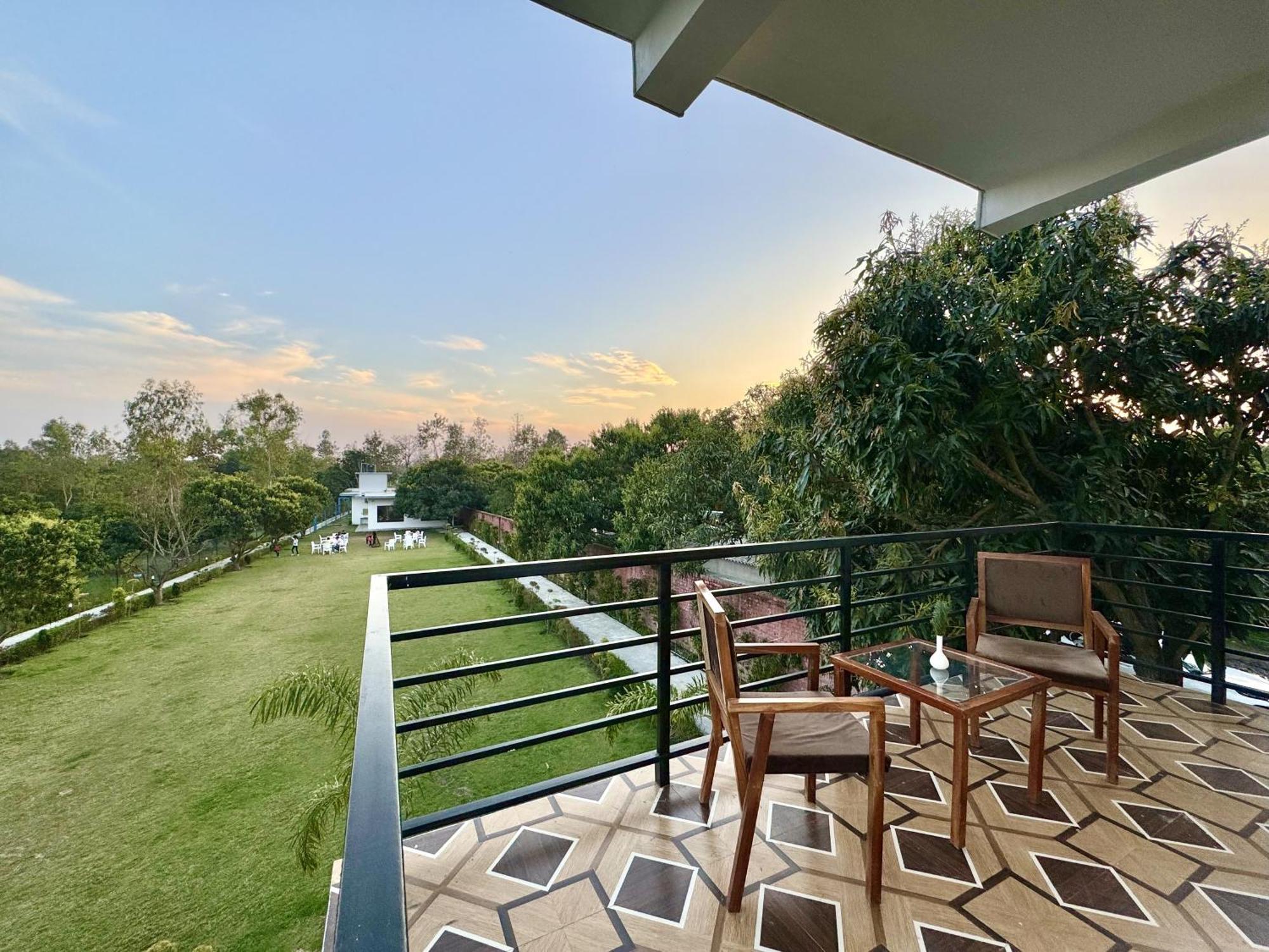 The White Oak Corbett Spa & Resort Rāmnagar Exterior foto