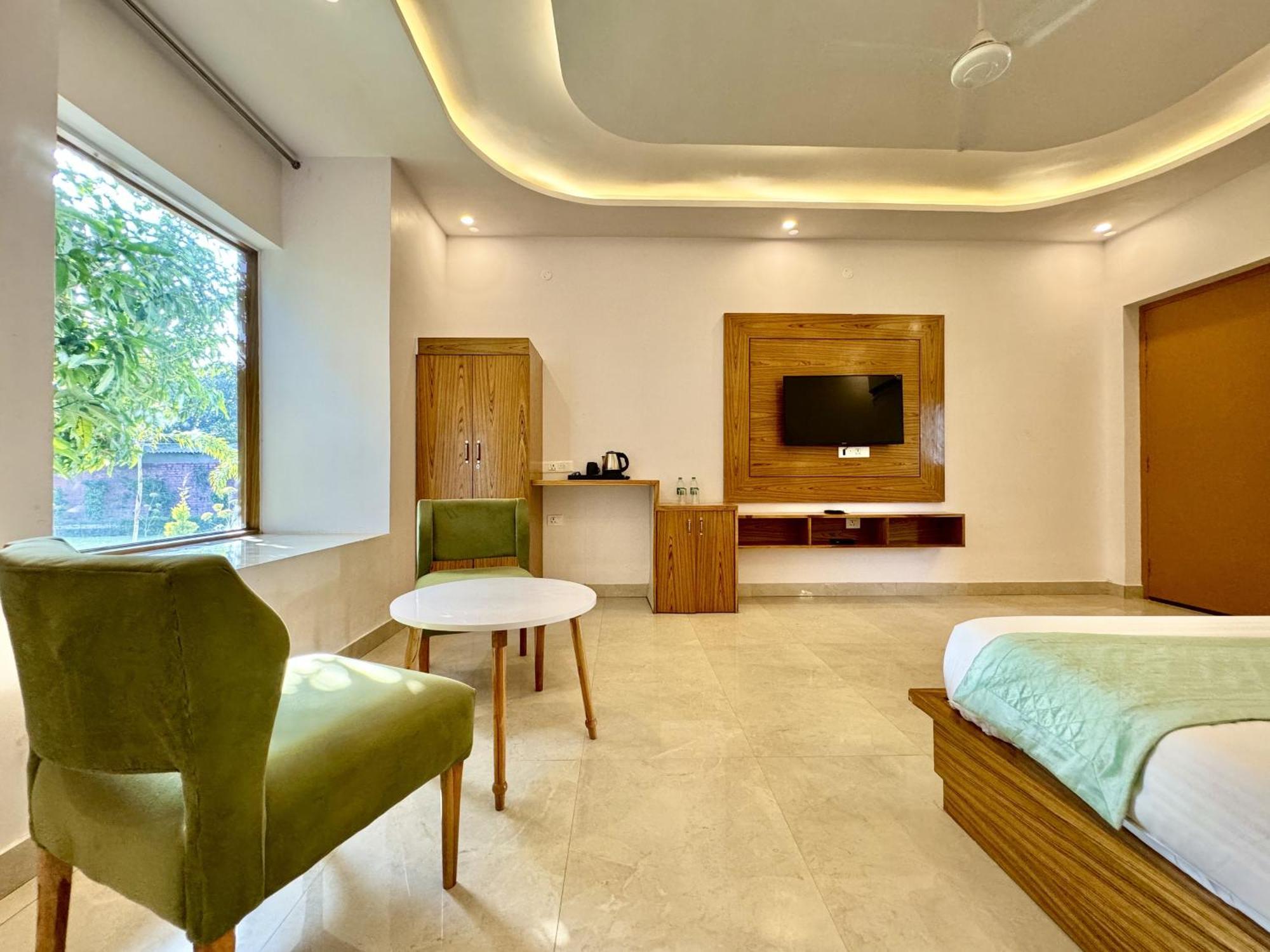 The White Oak Corbett Spa & Resort Rāmnagar Exterior foto